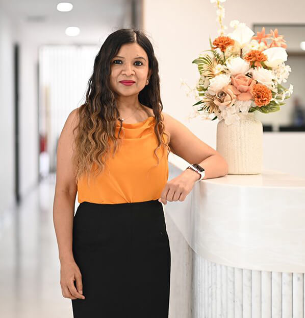 Dr Rashi Gupta, implant mentor and presenter